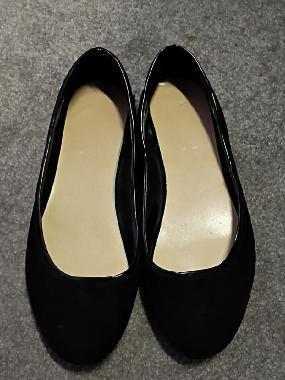 LC Lauren Conrad Black Round-Toe Ballet Flats